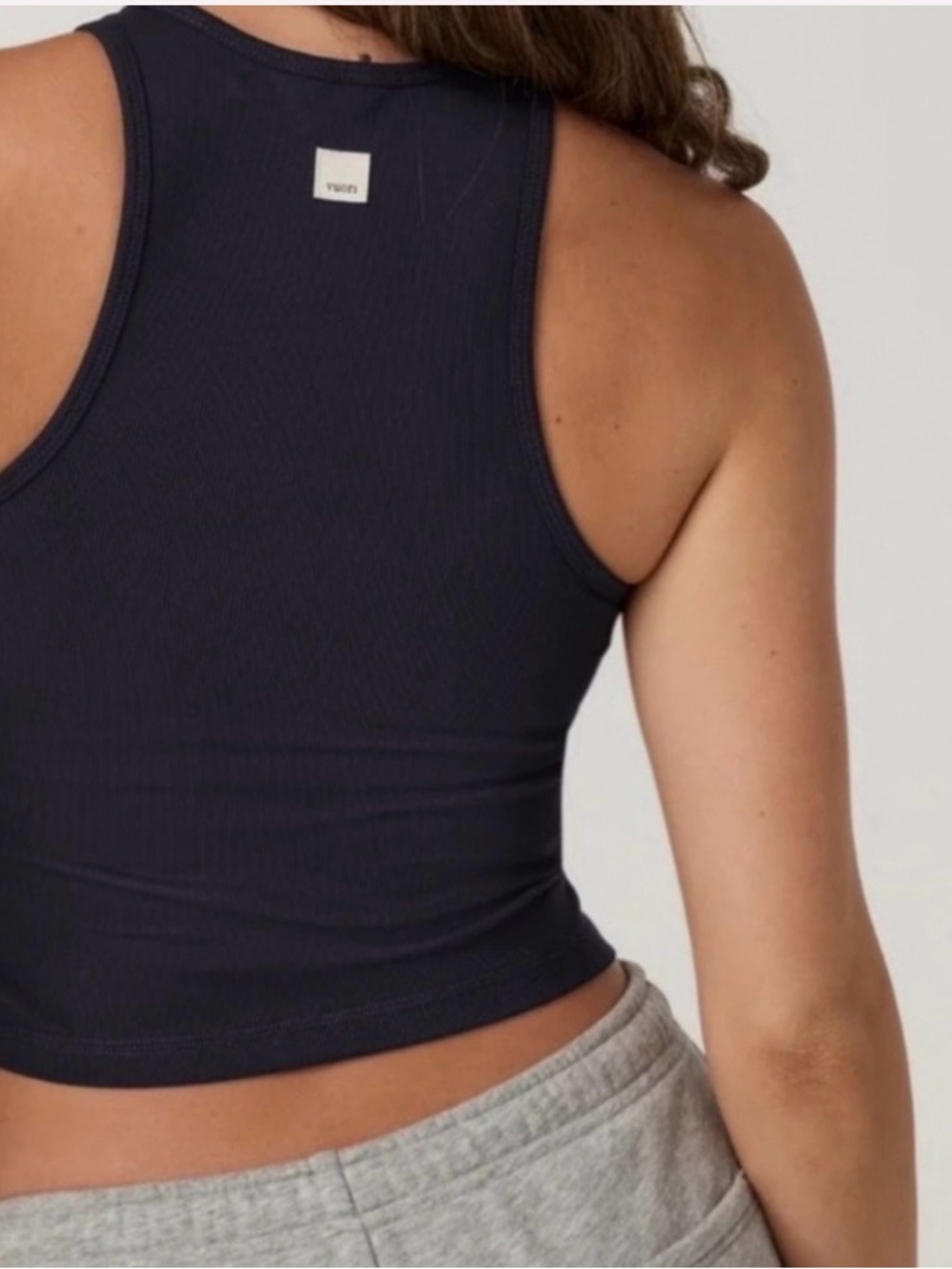 Vuori pose pylo tank. Black Ribbed Cropped Tank - Picture 2 of 6